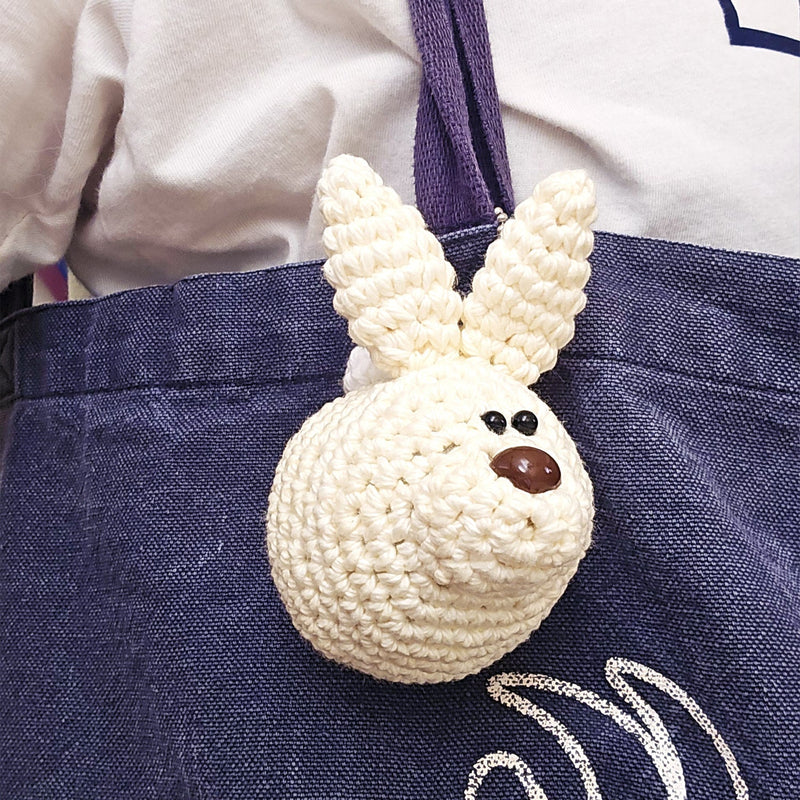 Bunny keychain crochet pattern | Amigurumi bag charm