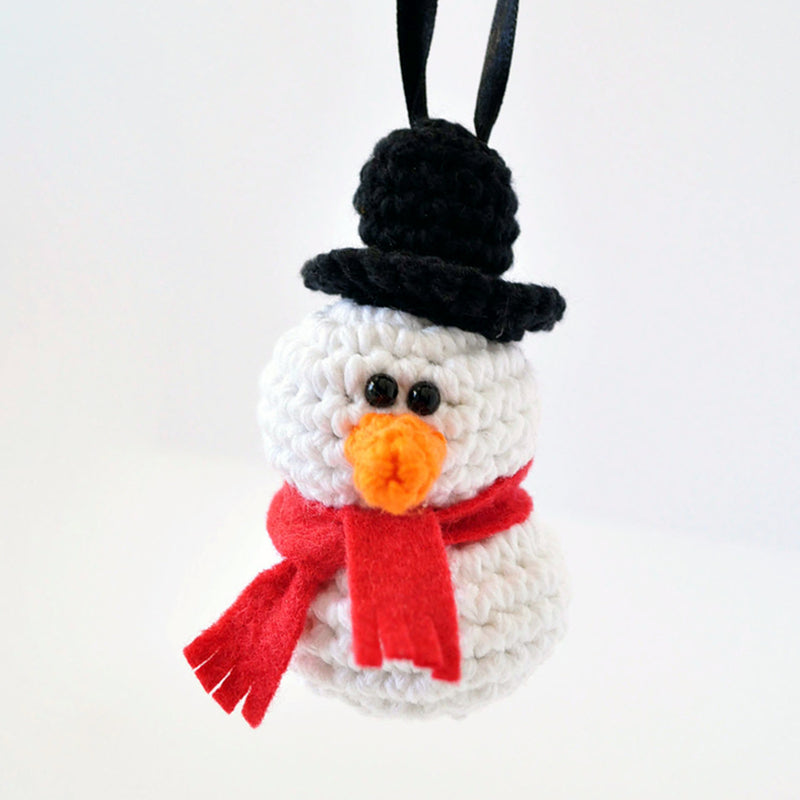 Crochet Snowman Ornament Pattern by The Pudgy Rabbit