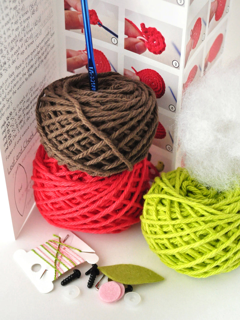 Crochet apple diy kit supplies