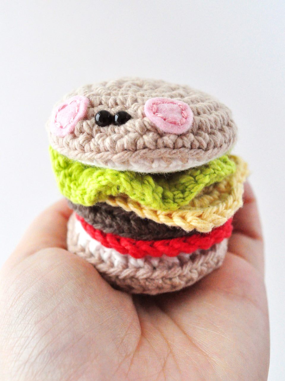 Burger amigurumi pattern with detailed photos