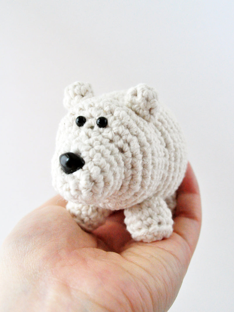 DIY crochet kit - polar bear